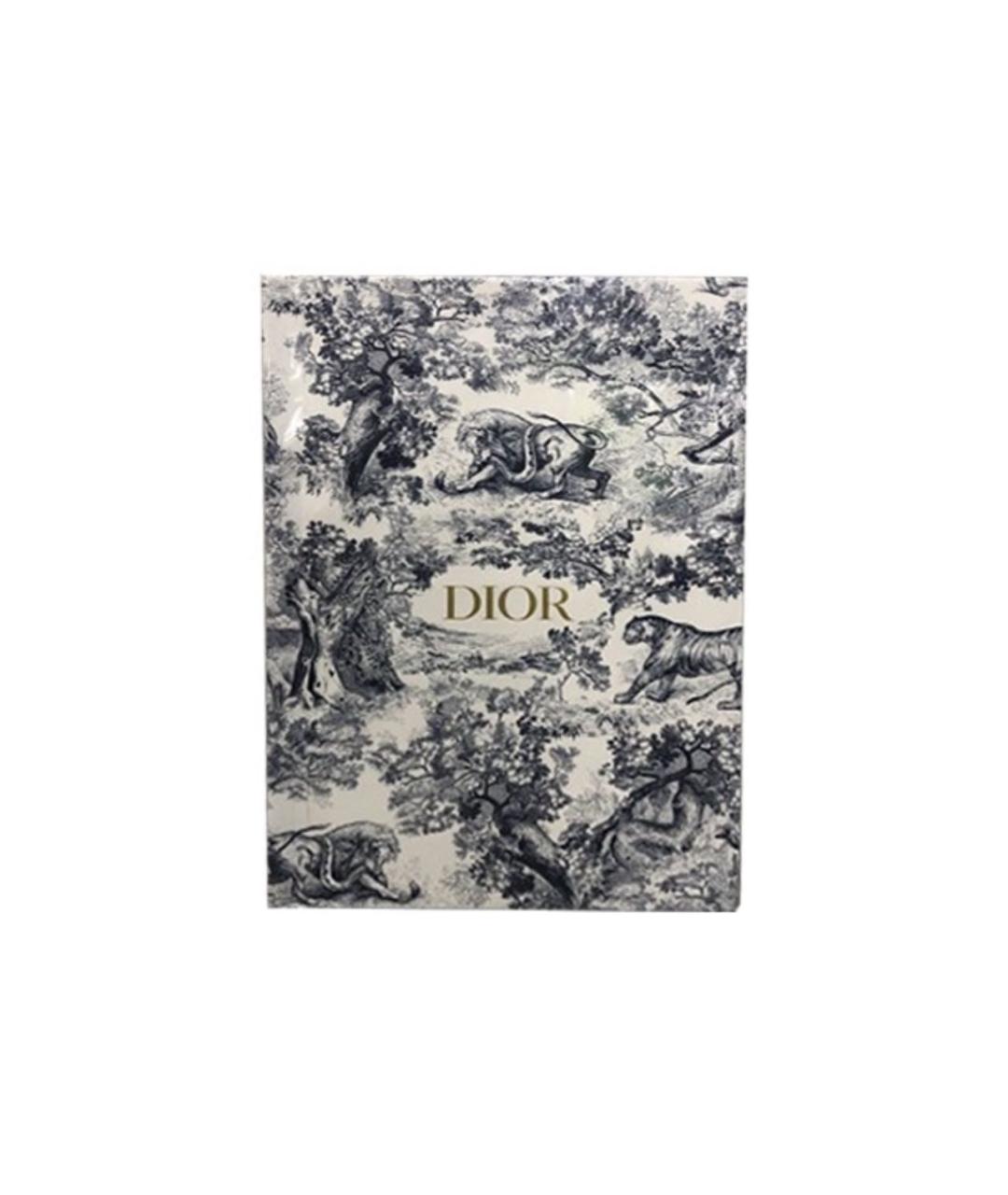 CHRISTIAN DIOR Книга, фото 1