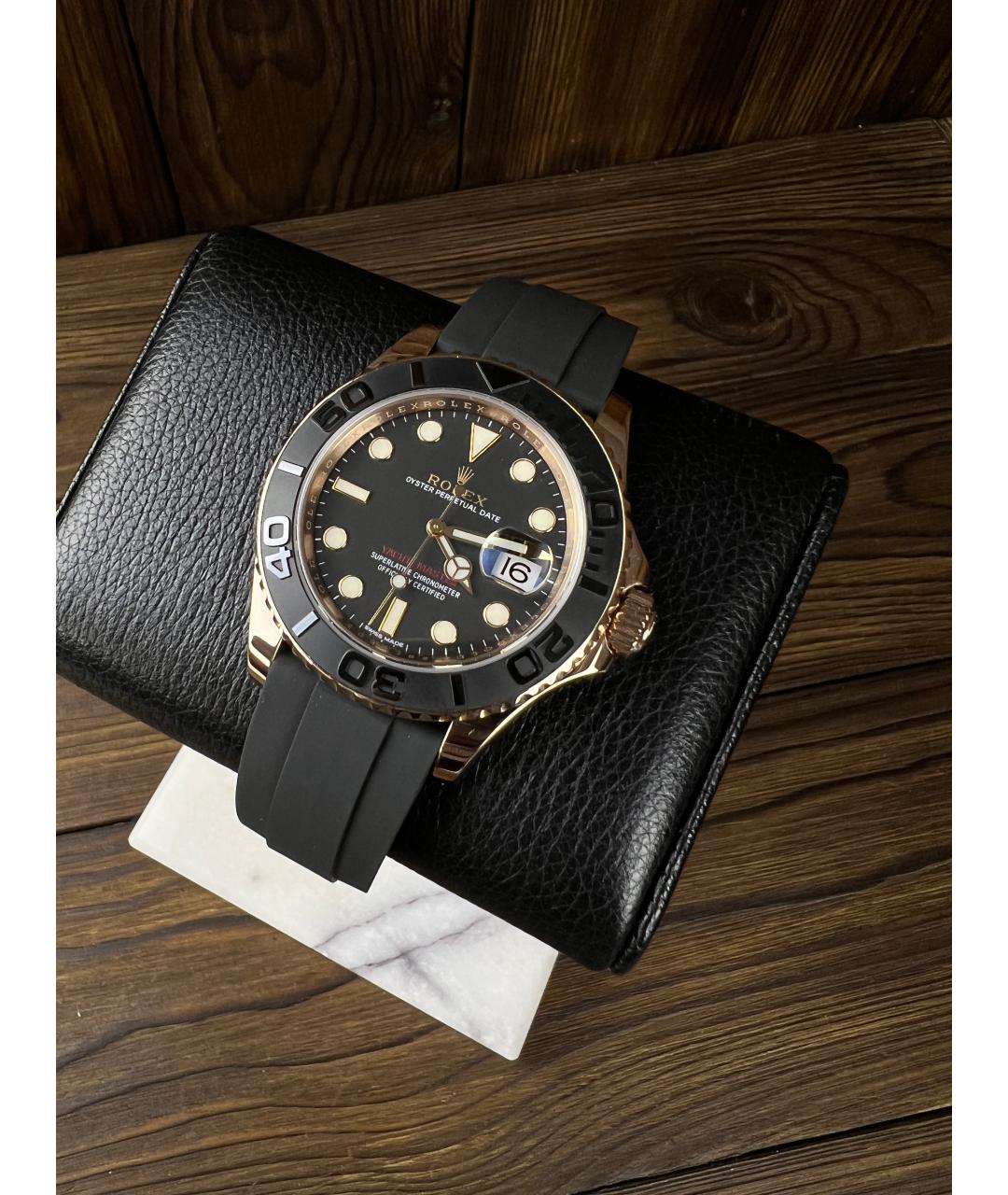 ROLEX Черные часы из розового золота, фото 2