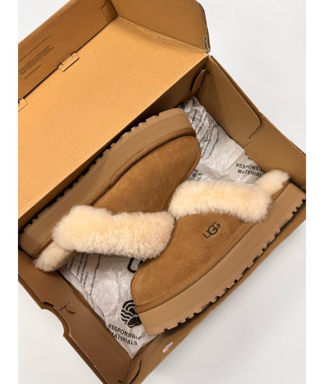 UGG AUSTRALIA Коричневые замшевые сабо, фото 2