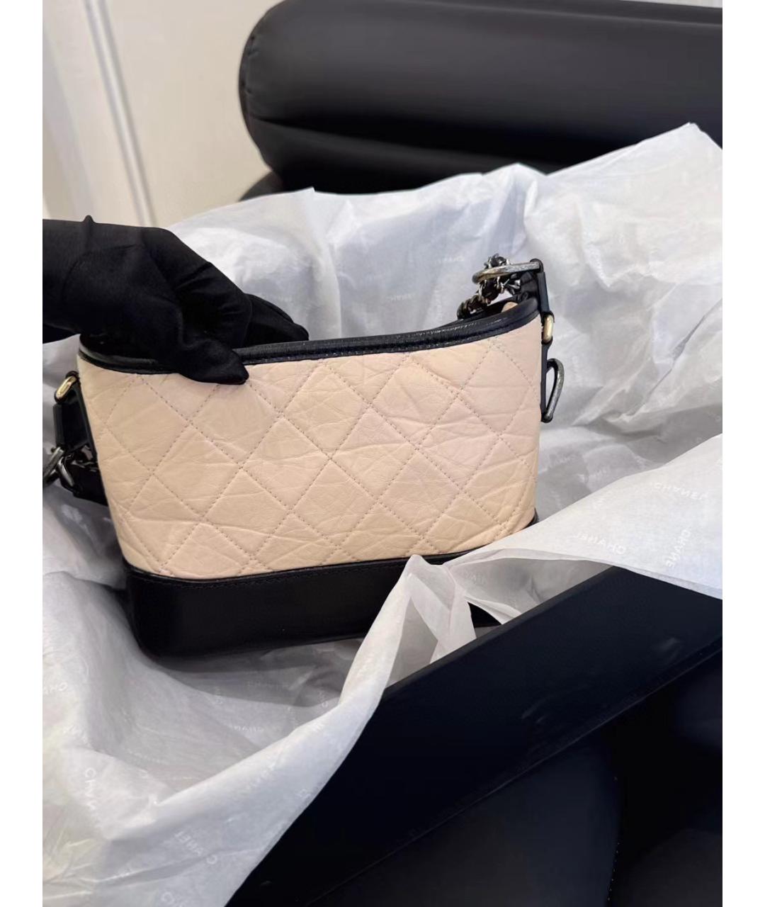 CHANEL Бежевая кожаная сумка через плечо, фото 3