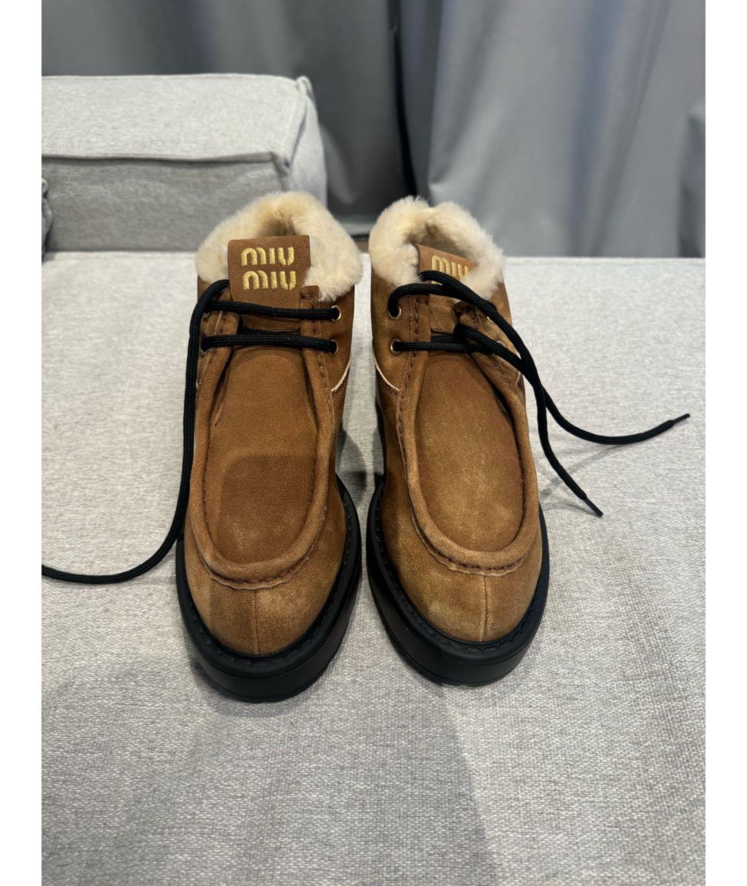 MIU MIU Коричневые замшевые ботинки, фото 2