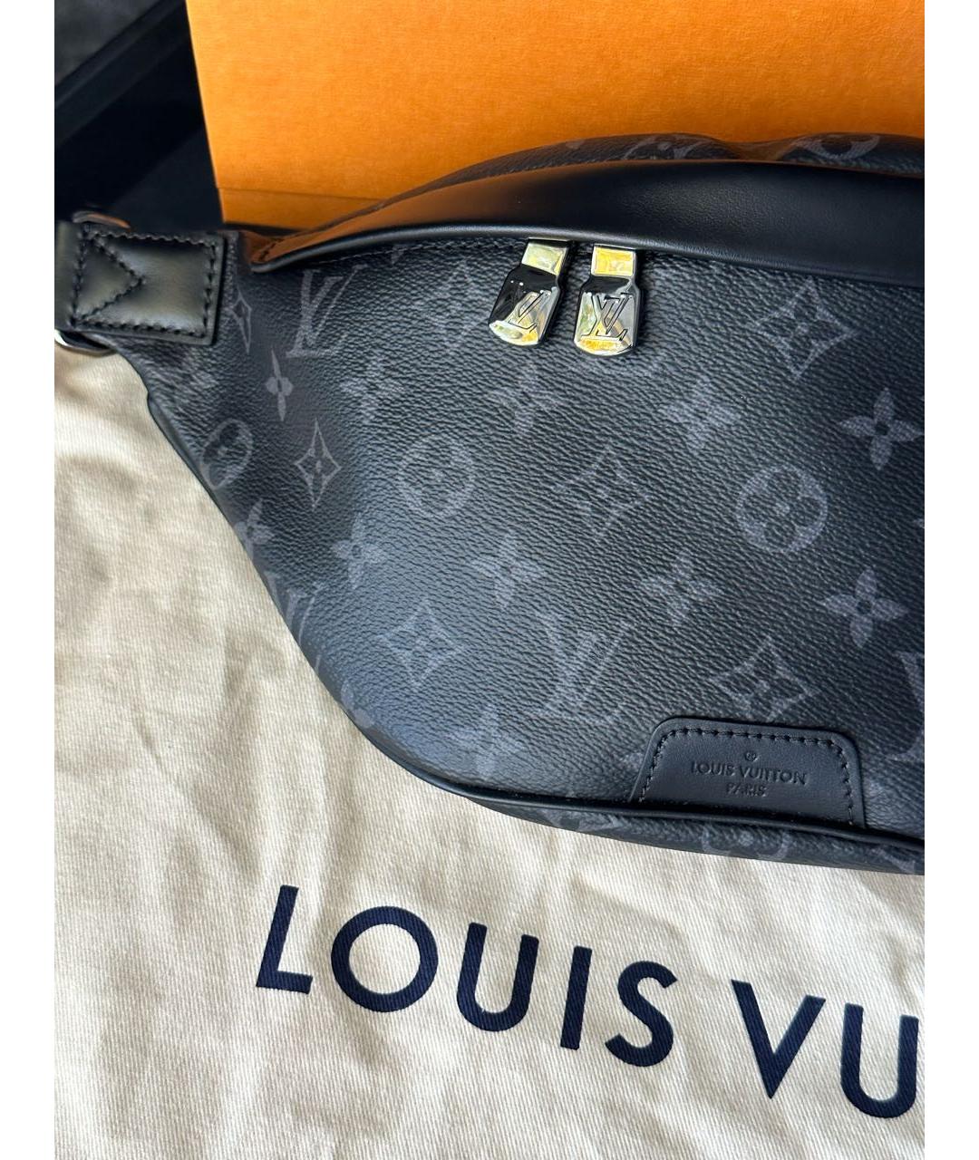 LOUIS VUITTON Черная кожаная поясная сумка, фото 4