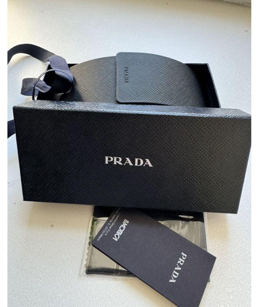 PRADA Черные пластиковые солнцезащитные очки, фото 4