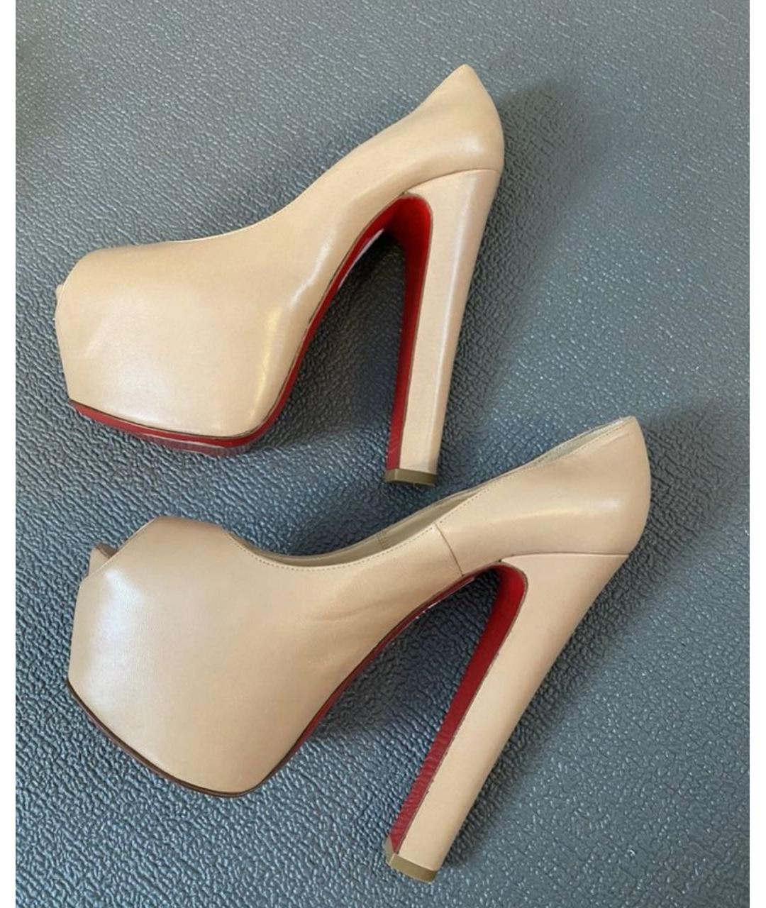 CHRISTIAN LOUBOUTIN Бежевые кожаные туфли, фото 4