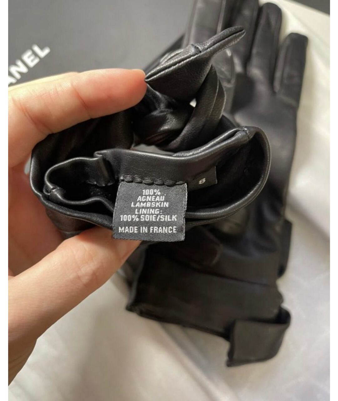 CHANEL PRE-OWNED Черные кожаные перчатки, фото 5