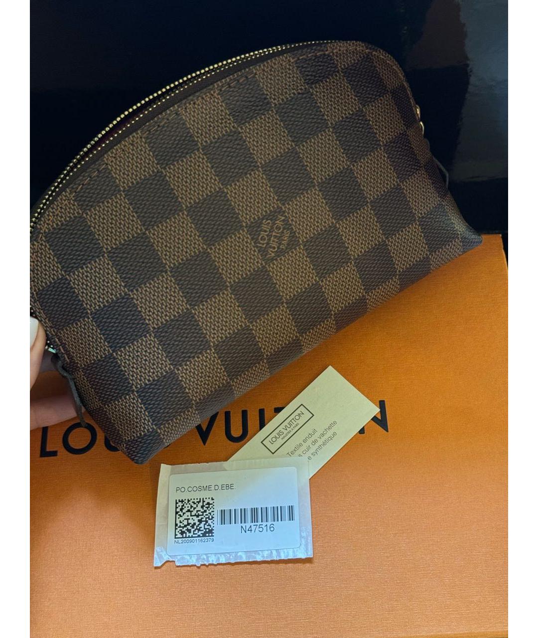 LOUIS VUITTON Коричневая косметичка, фото 2