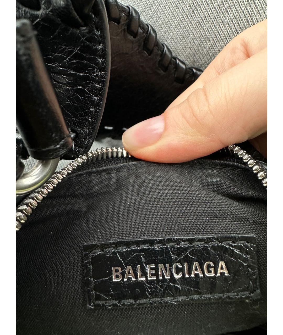 BALENCIAGA Черная сумка через плечо из лакированной кожи, фото 5