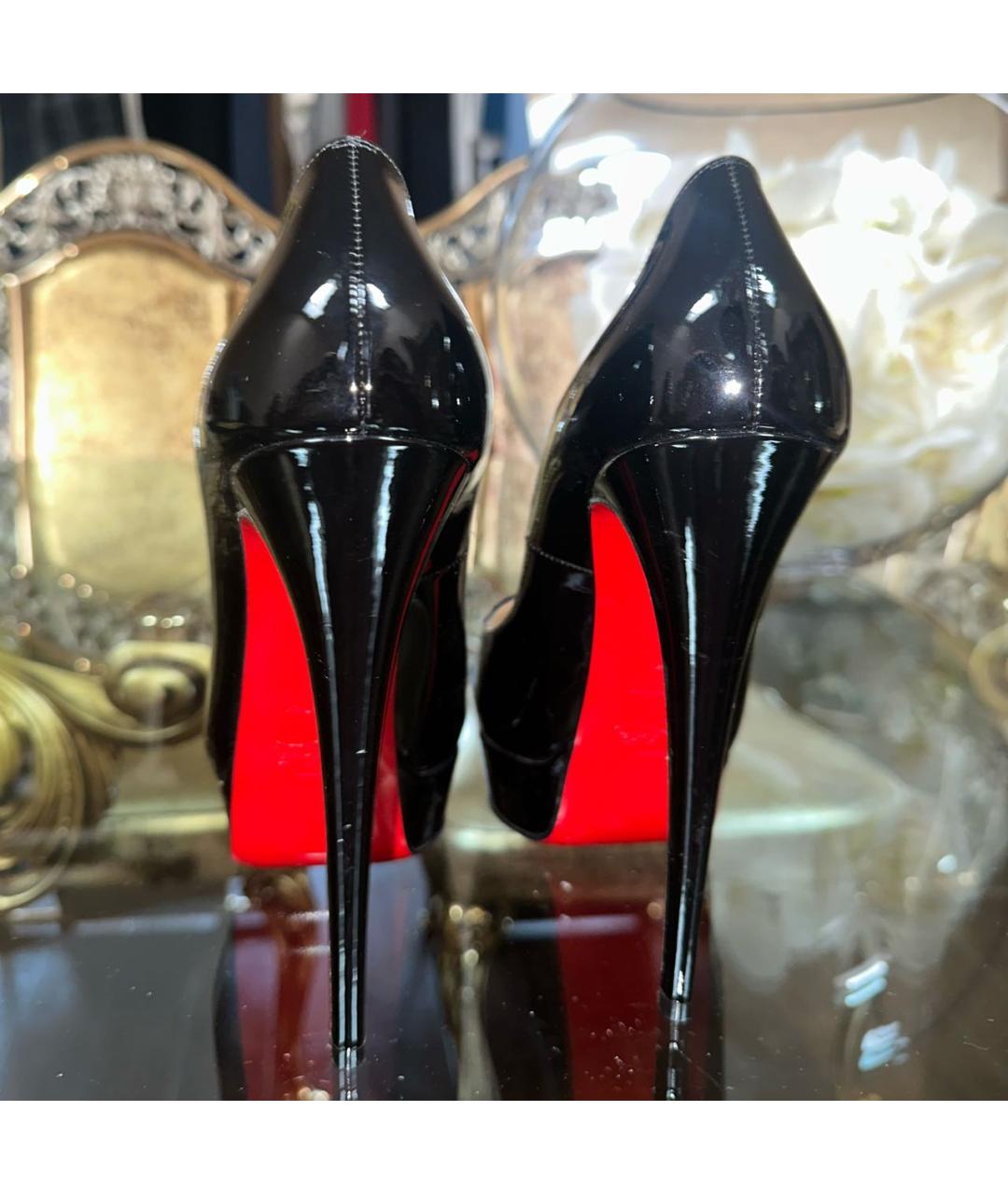 CHRISTIAN LOUBOUTIN Черные туфли из лакированной кожи, фото 3