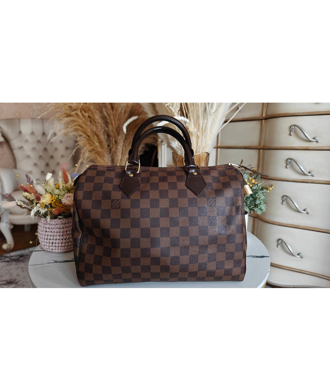 LOUIS VUITTON Коричневая сумка с короткими ручками, фото 3