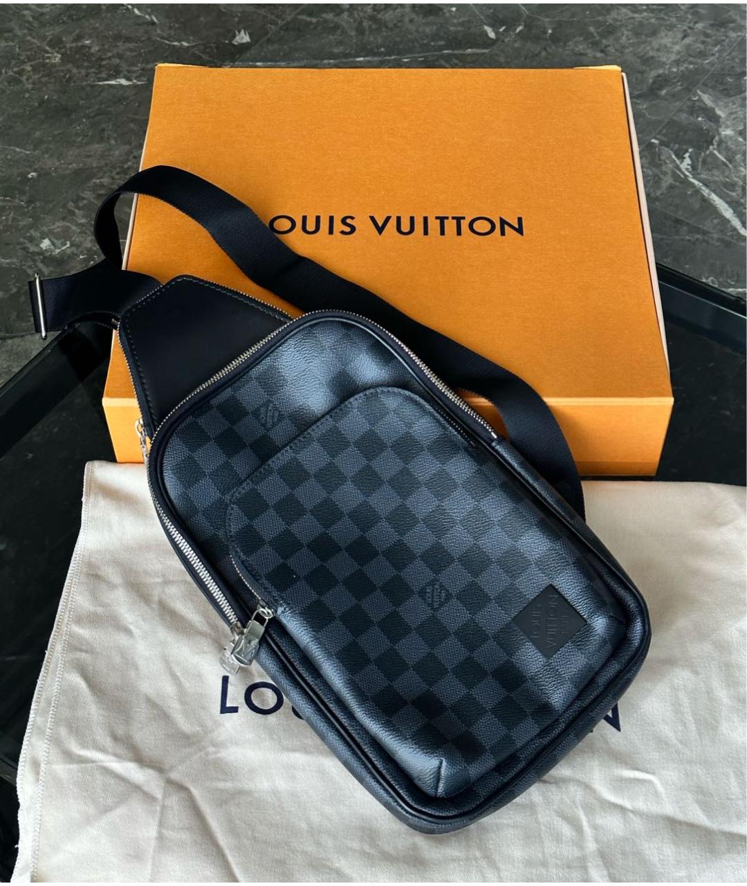 LOUIS VUITTON Черная кожаная сумка на плечо, фото 3