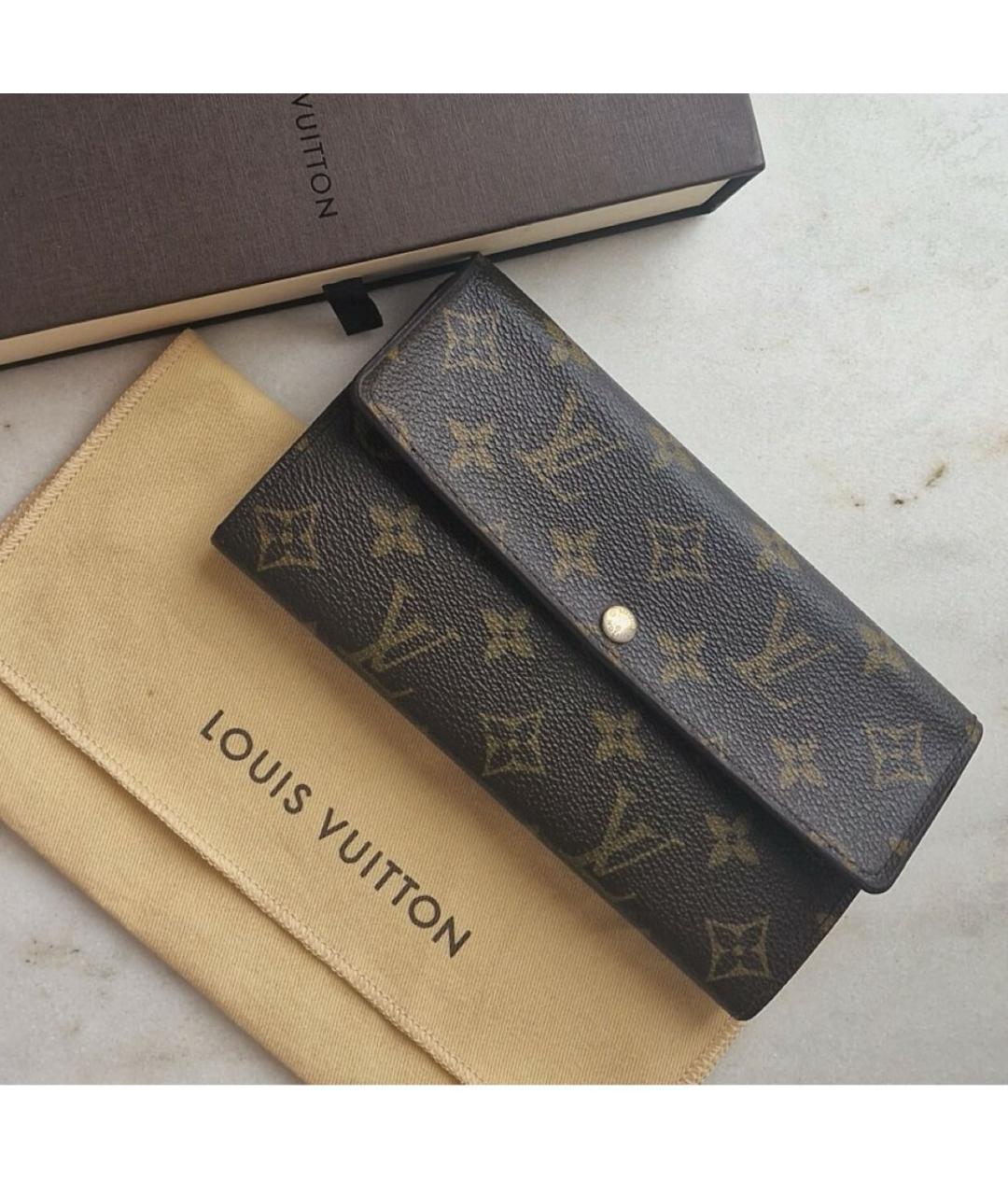 LOUIS VUITTON Коричневый кожаный кошелек, фото 2