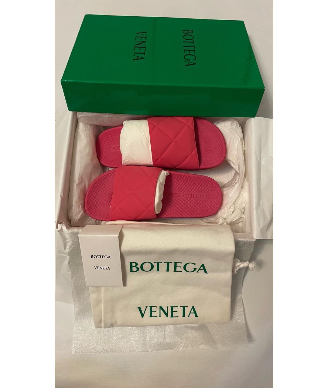 BOTTEGA VENETA Розовые резиновые шлепанцы, фото 5