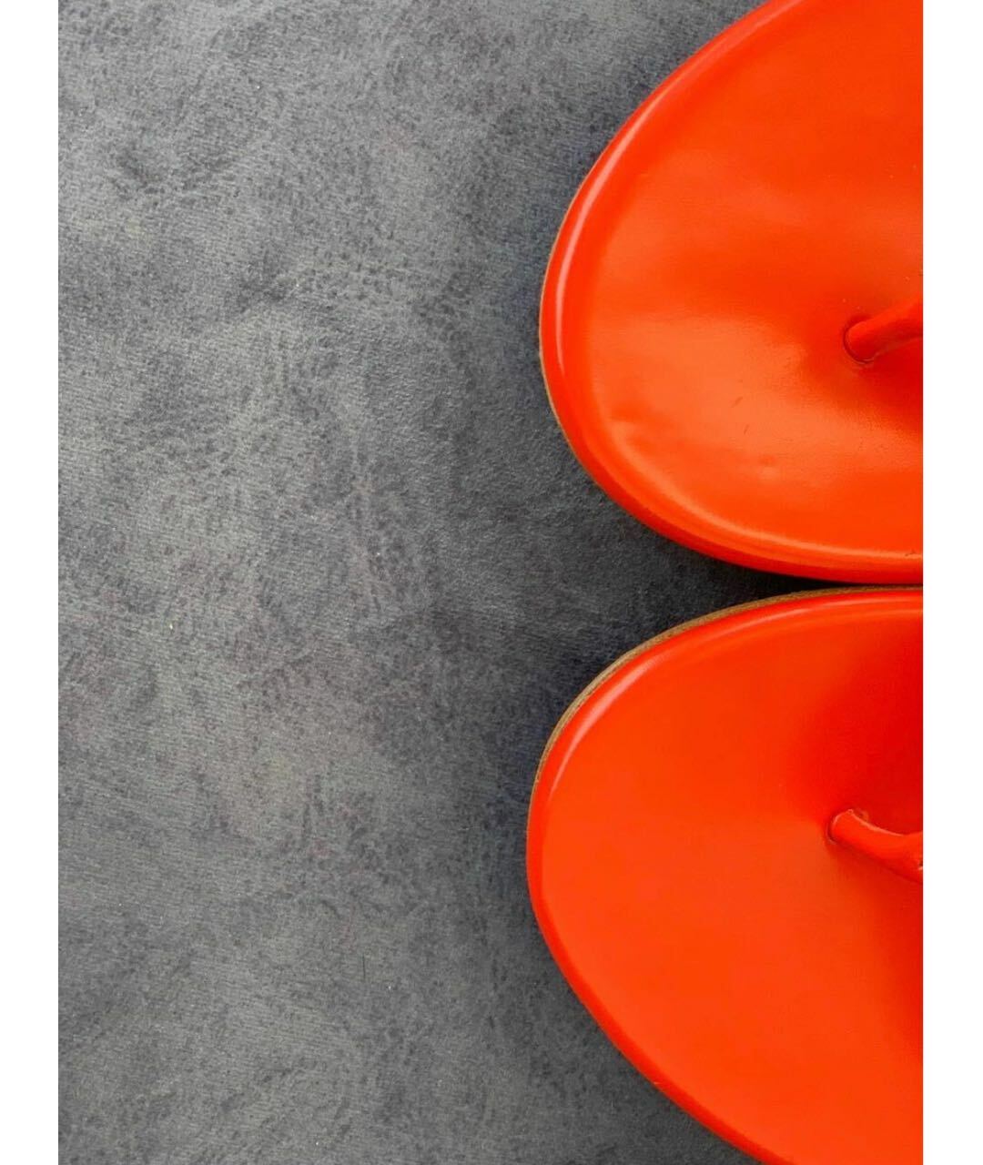 CHANEL PRE-OWNED Красные кожаные сандалии, фото 3