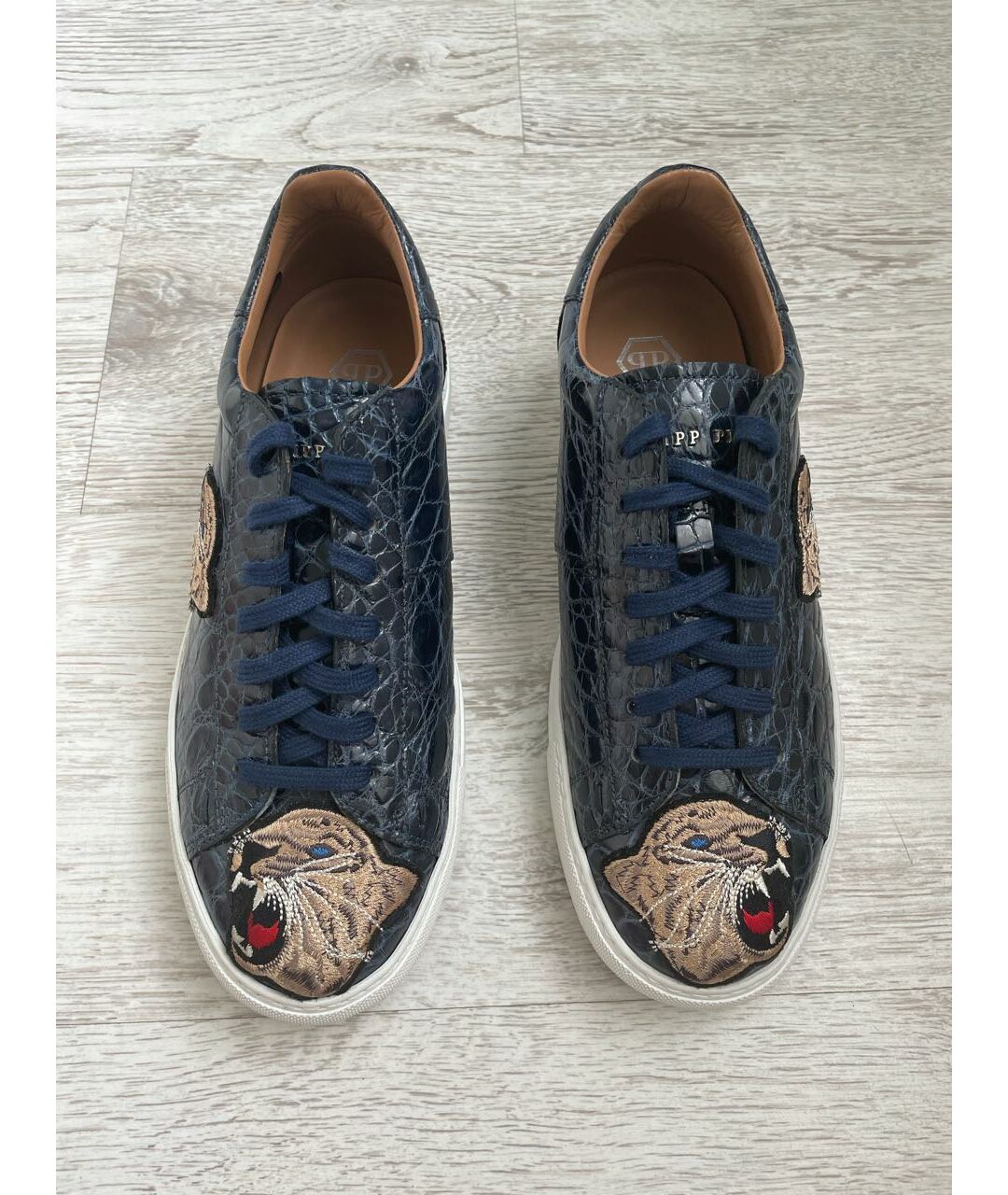 PHILIPP PLEIN Темно-синие низкие кроссовки / кеды из экзотической кожи, фото 2