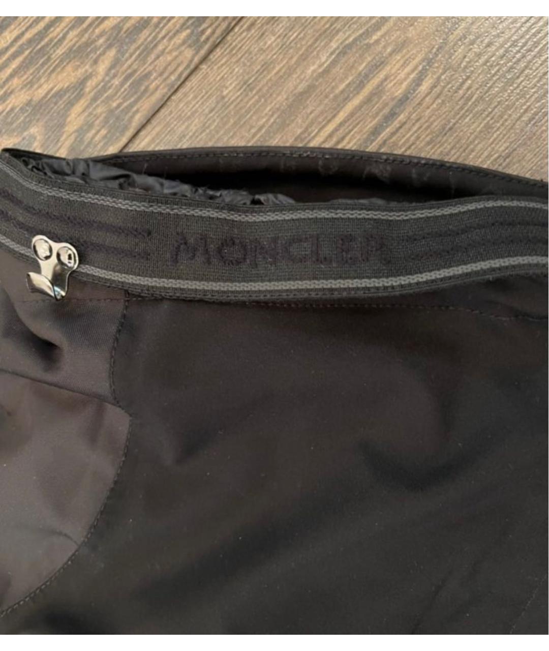 MONCLER Черные синтетические спортивные брюки и шорты, фото 3