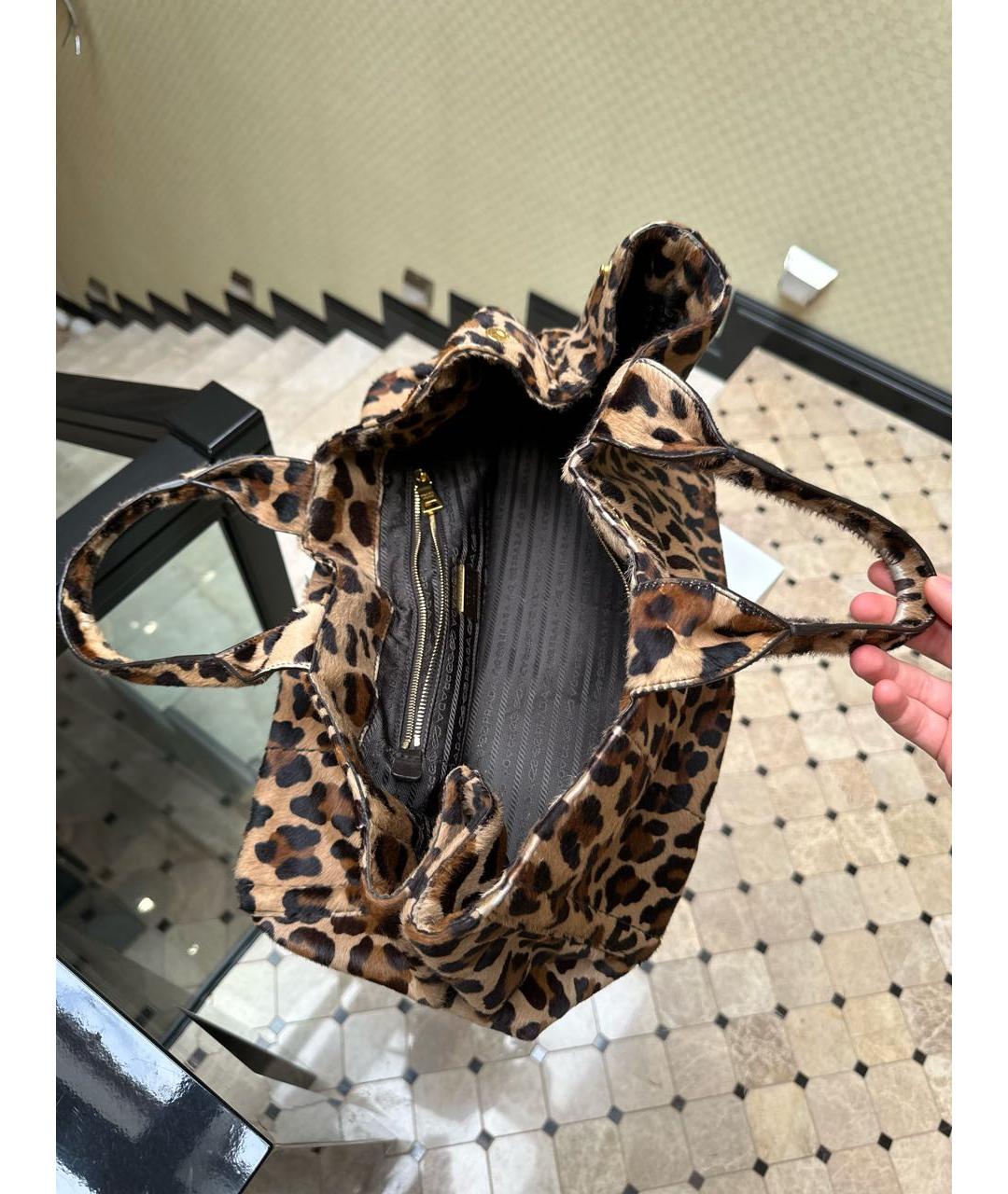 PRADA Коричневая шерстяная сумка тоут, фото 4