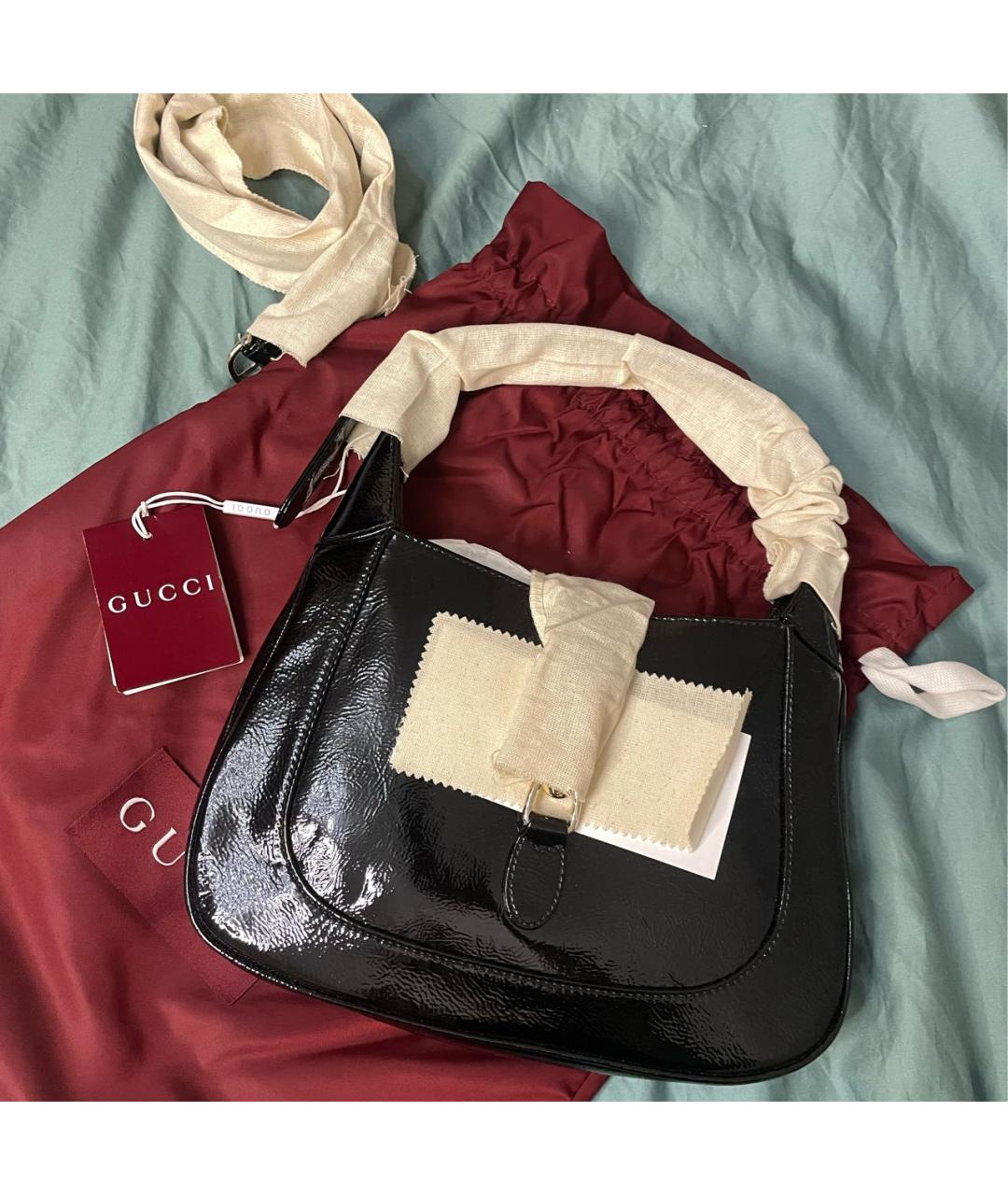 GUCCI Черная сумка с короткими ручками из лакированной кожи, фото 7