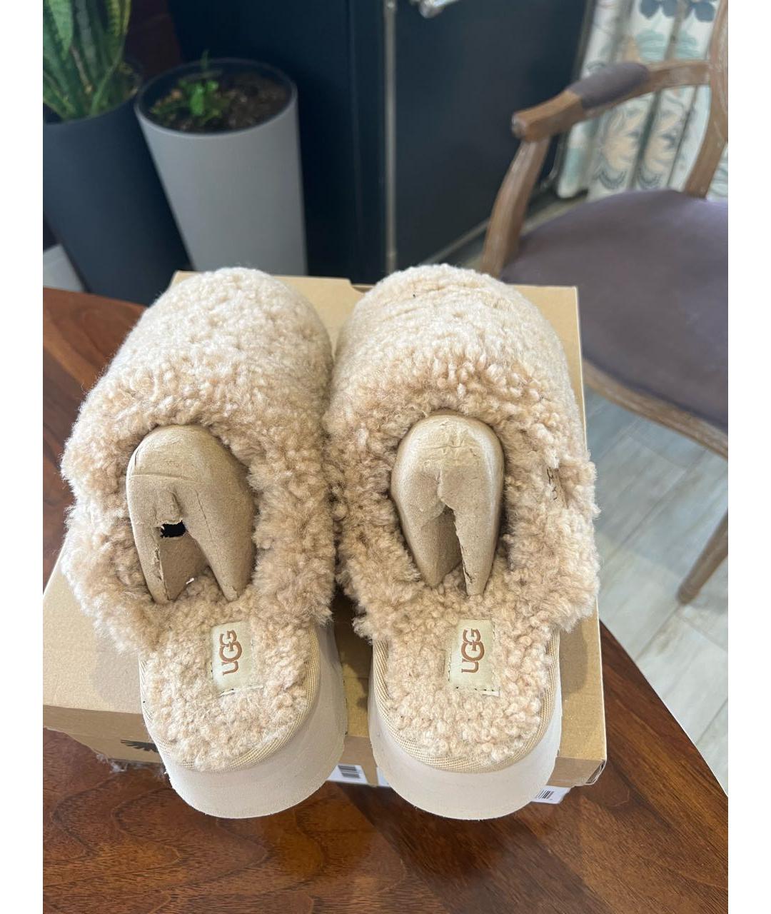 UGG AUSTRALIA Бежевые шлепанцы, фото 6