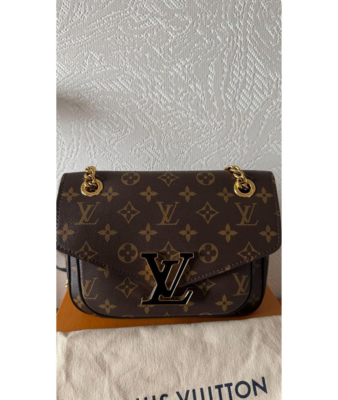 LOUIS VUITTON Коричневая сумка через плечо, фото 3