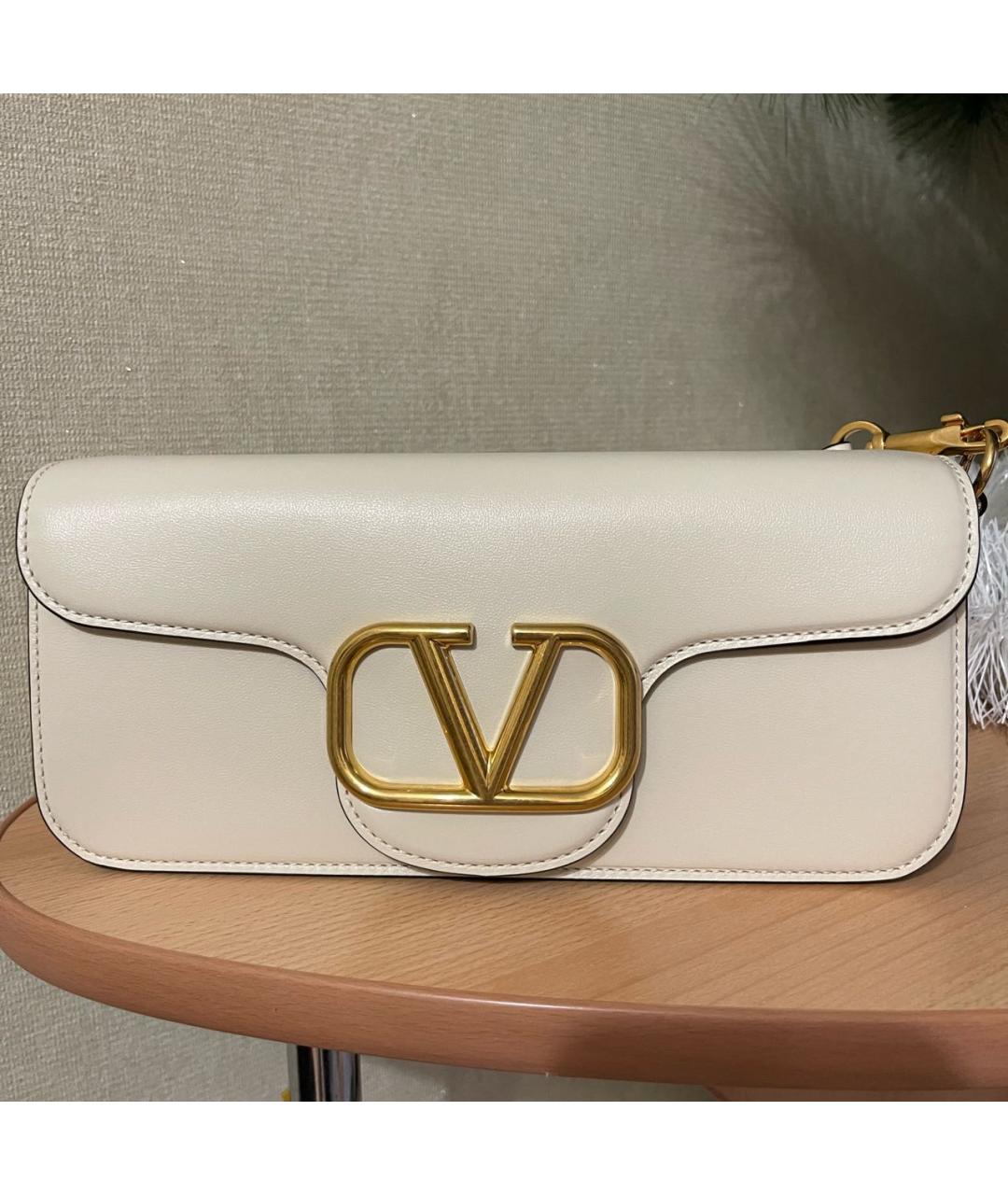 VALENTINO Бежевая кожаная сумка через плечо, фото 4