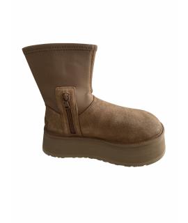 UGG AUSTRALIA Ботинки