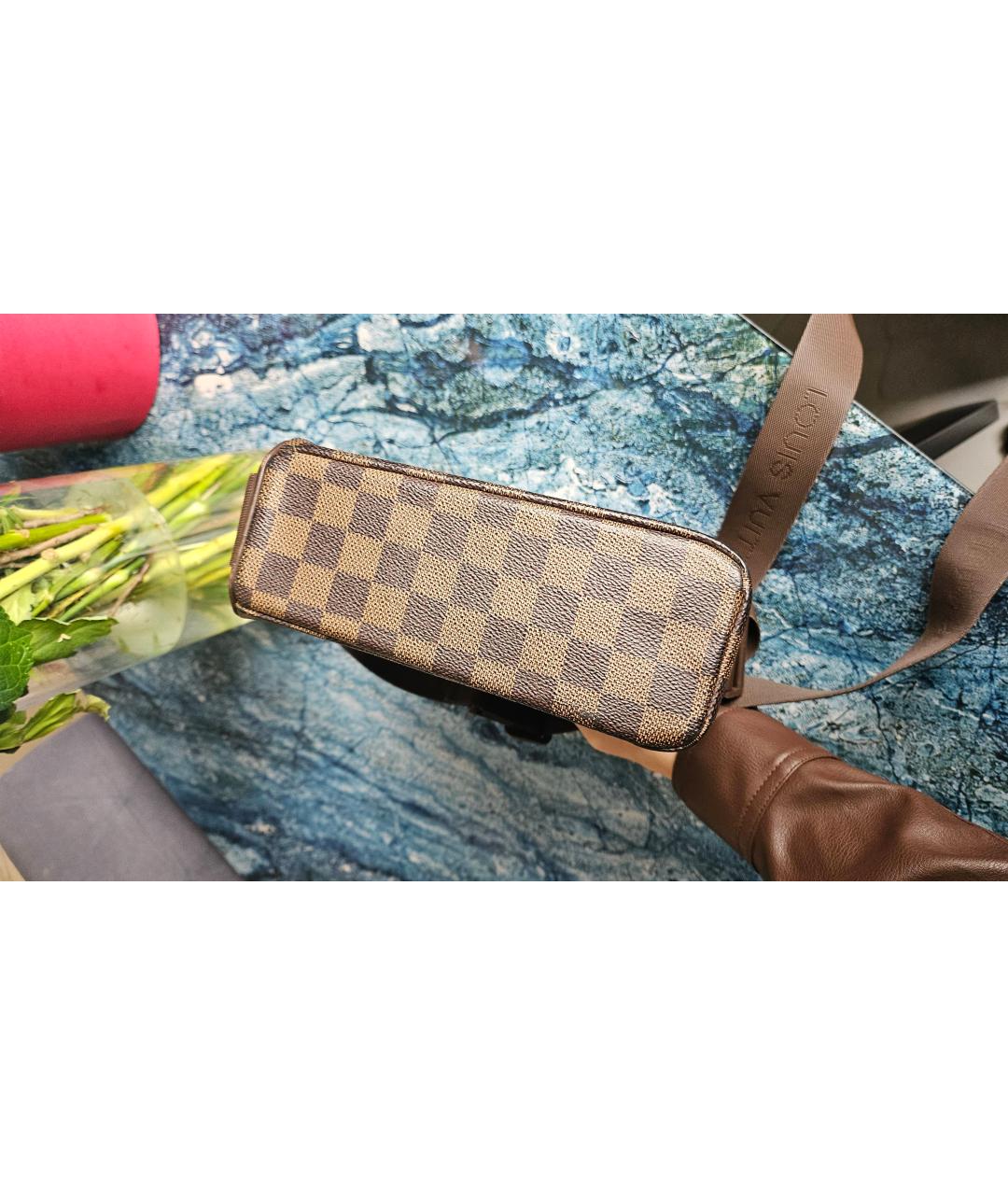 LOUIS VUITTON Коричневая кожаная сумка на плечо, фото 3