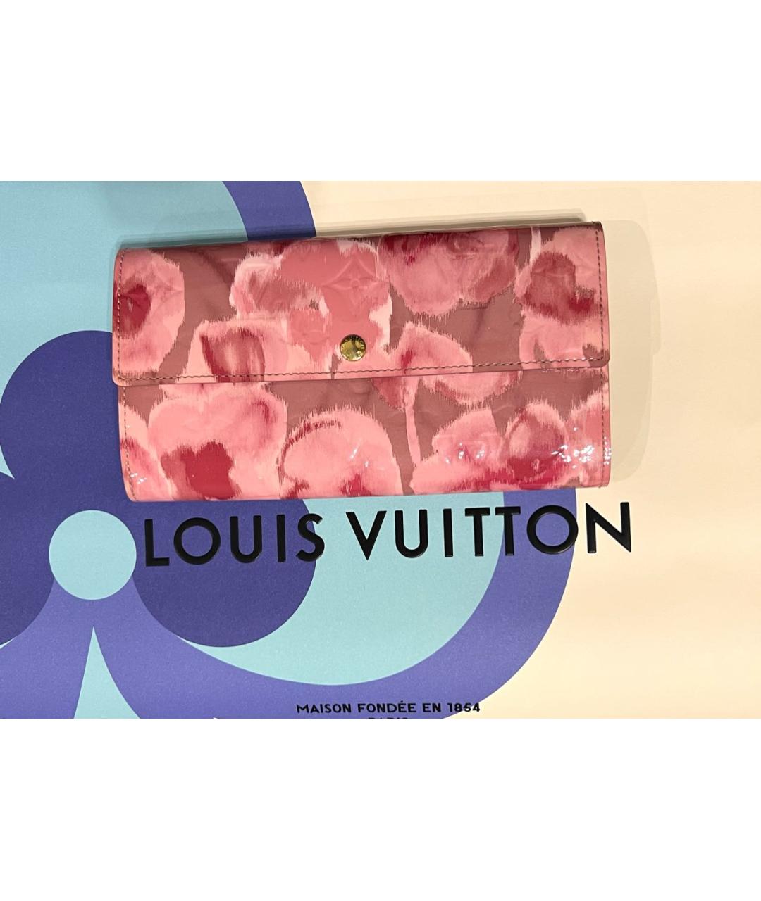 LOUIS VUITTON Мульти кошелек из лакированной кожи, фото 9