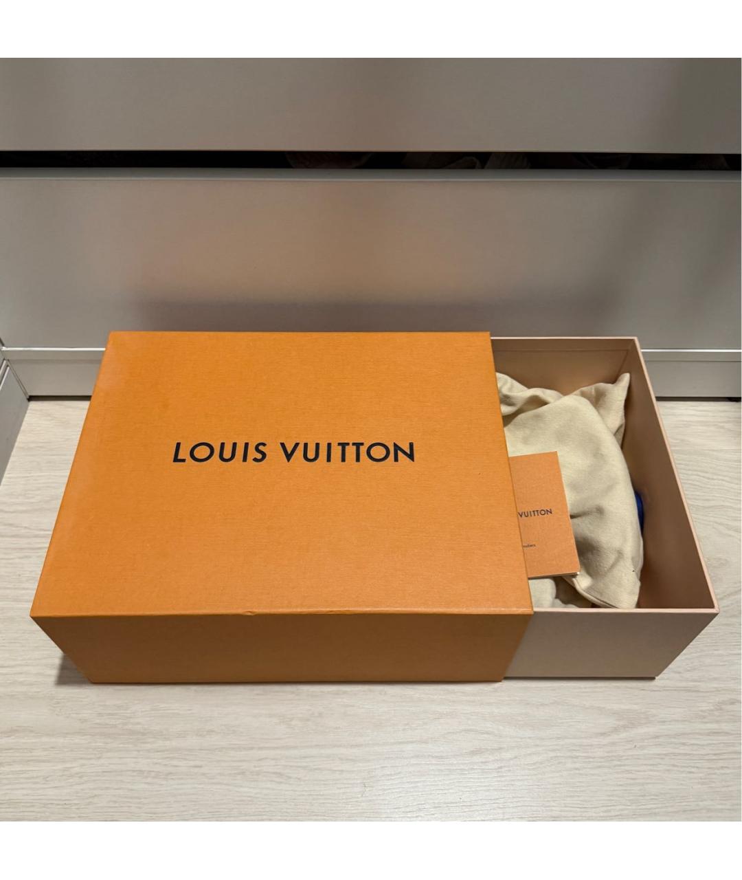 LOUIS VUITTON Черные ботильоны из лакированной кожи, фото 8