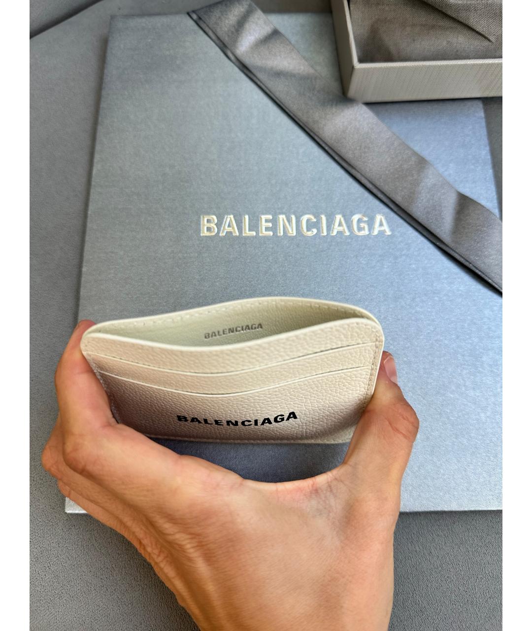 BALENCIAGA Белый кожаный кардхолдер, фото 4