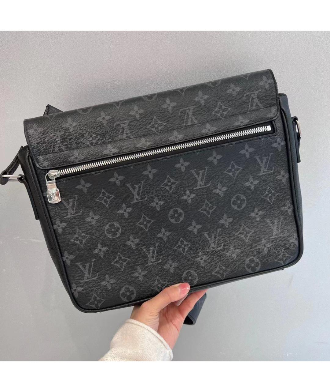 LOUIS VUITTON Черная кожаная сумка на плечо, фото 3