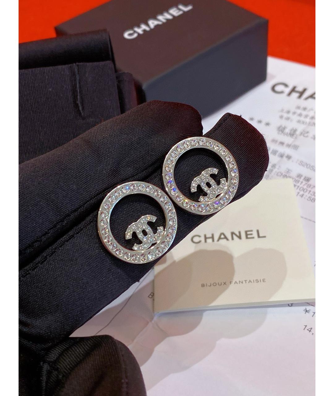 CHANEL Белые серьги, фото 2