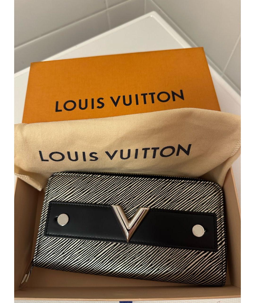 LOUIS VUITTON Черный кожаный кошелек, фото 5