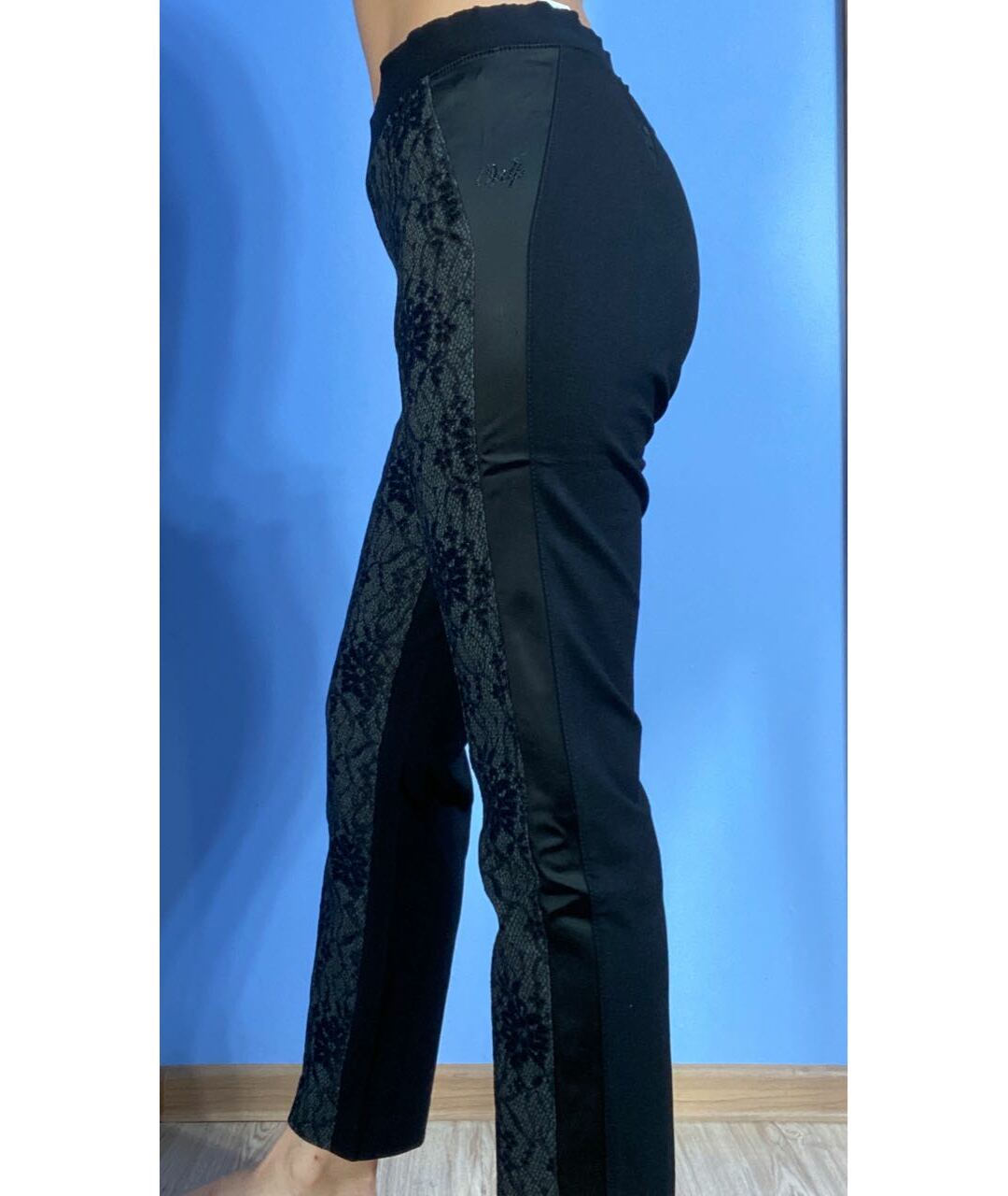 VDP Черные вискозные прямые брюки, фото 3