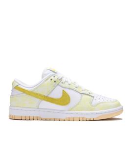 NIKE Кроссовки