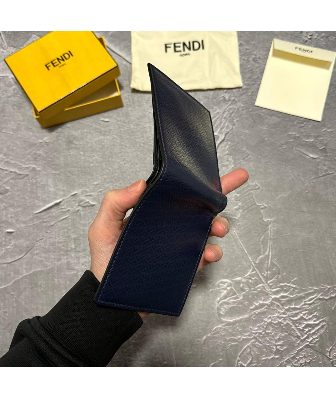 FENDI Темно-синий кожаный кошелек, фото 8