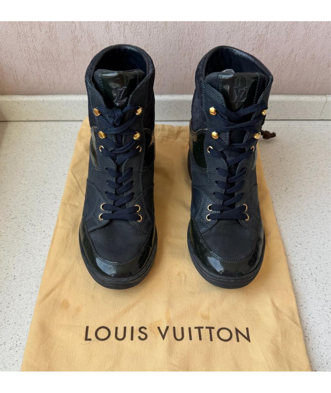 LOUIS VUITTON Темно-синие замшевые кроссовки, фото 2