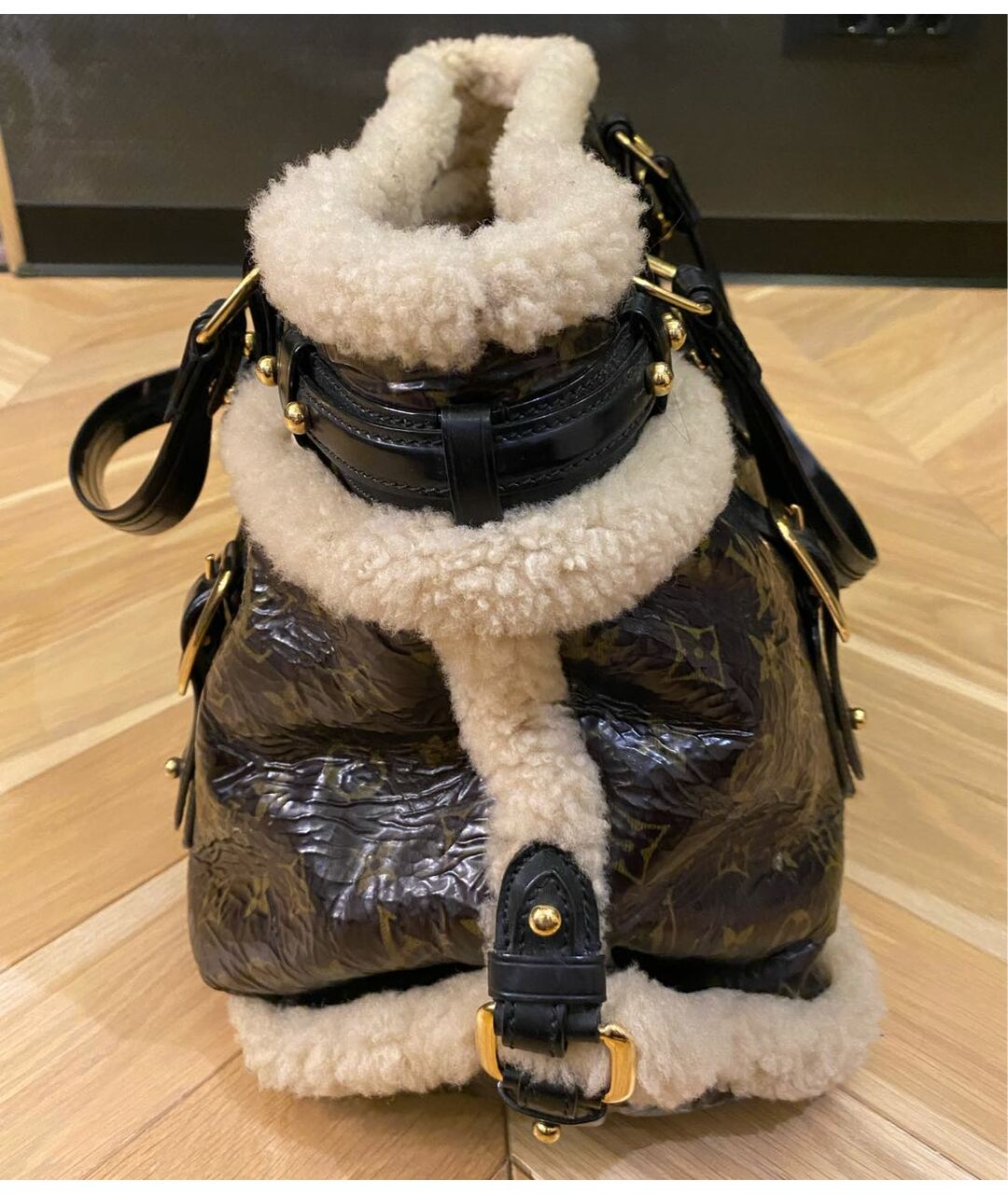 LOUIS VUITTON PRE-OWNED Коричневая сумка тоут из лакированной кожи, фото 3