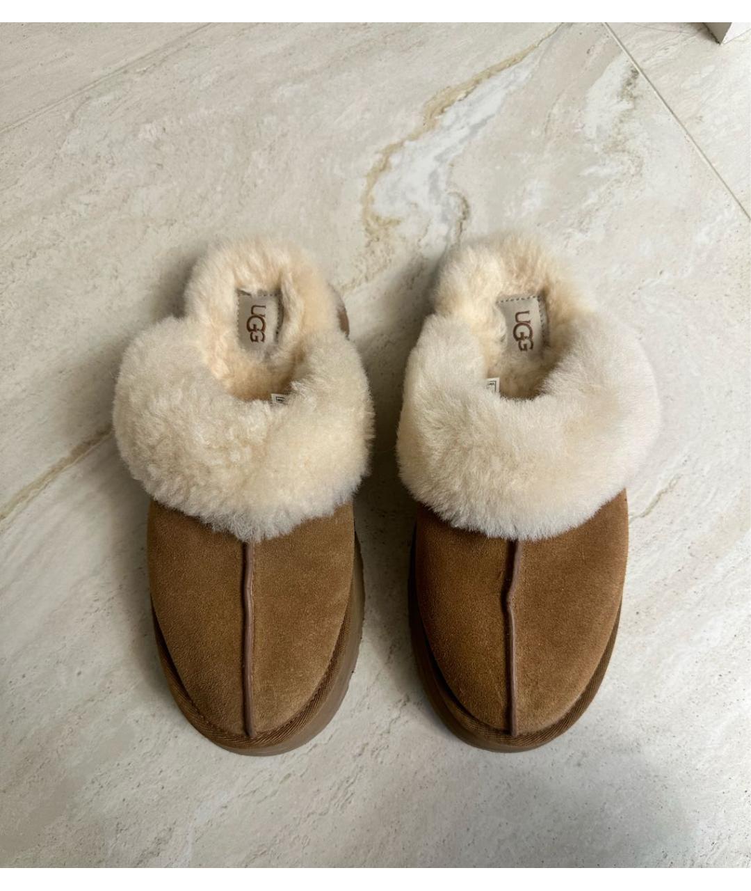 UGG AUSTRALIA Коричневые замшевые сабо, фото 2