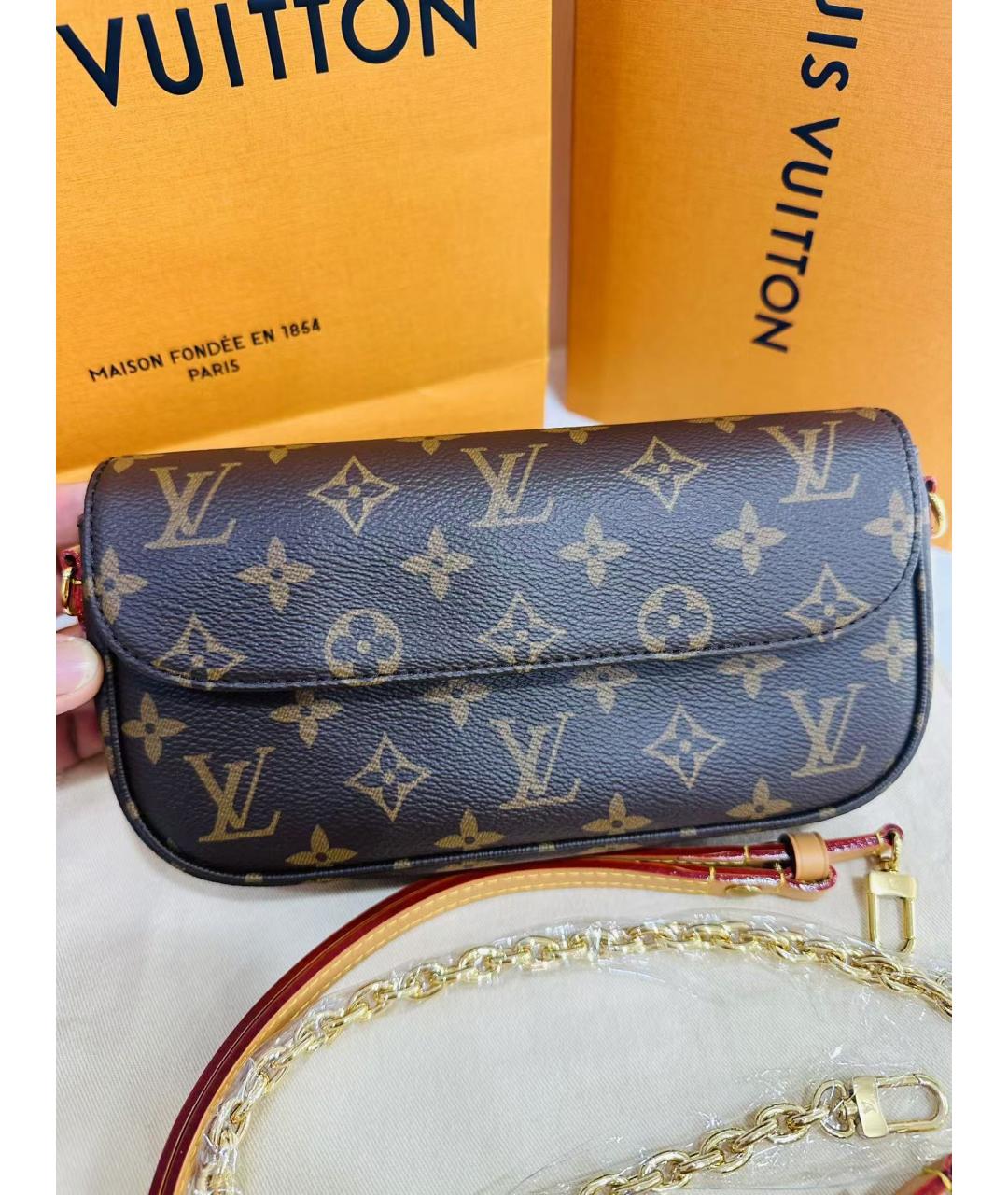 LOUIS VUITTON Сумка через плечо, фото 2