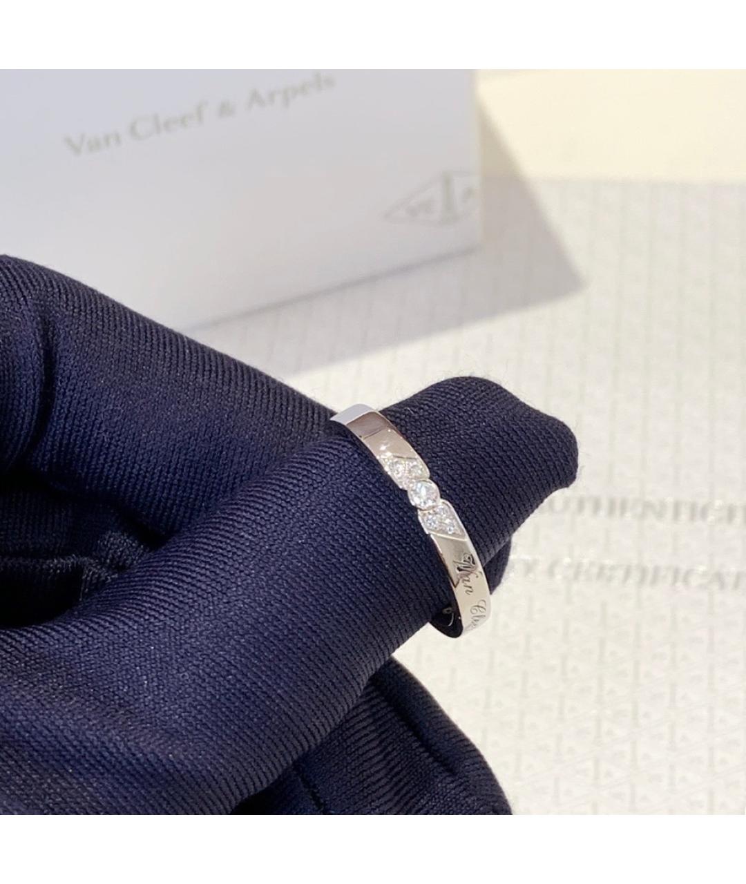 VAN CLEEF & ARPELS Серебряное кольцо из белого золота, фото 4