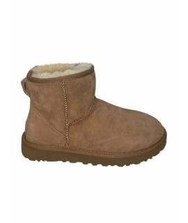 UGG AUSTRALIA Ботинки