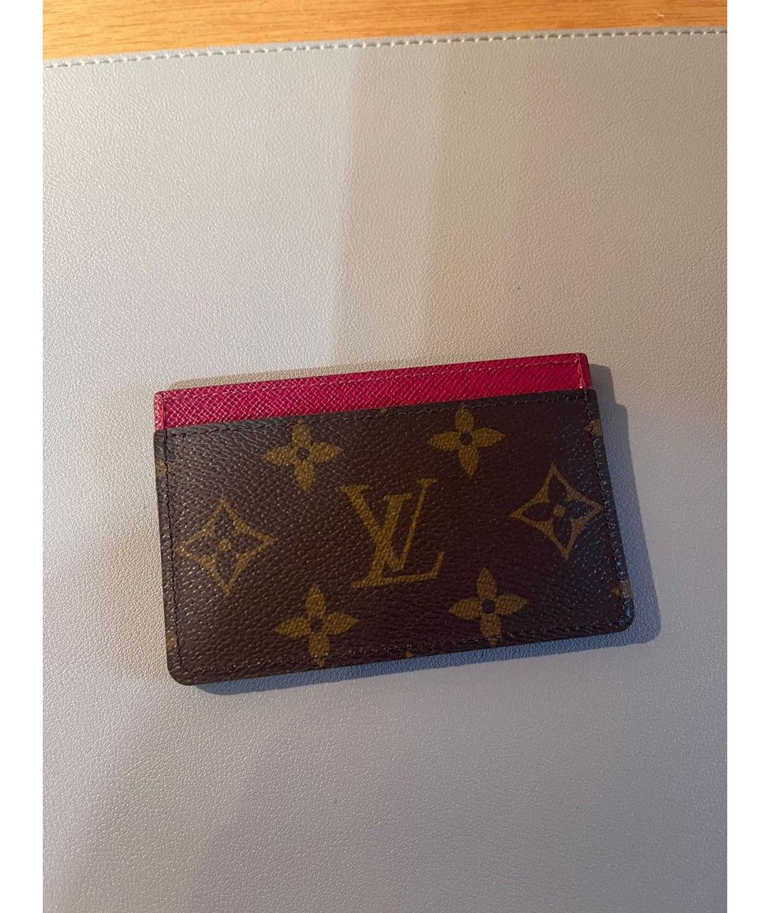 LOUIS VUITTON Коричневый кожаный кардхолдер, фото 3