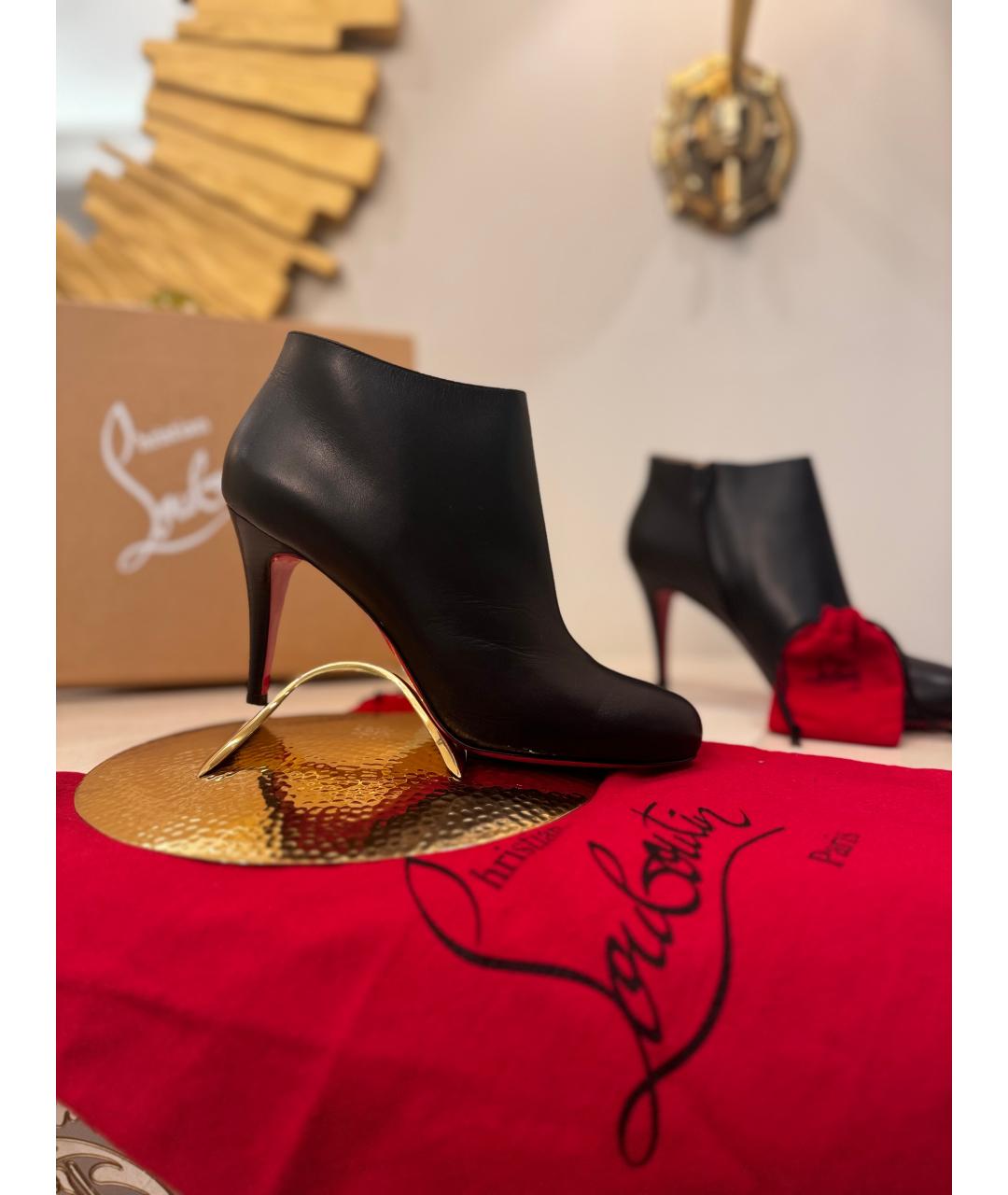 CHRISTIAN LOUBOUTIN Черные кожаные ботильоны, фото 7