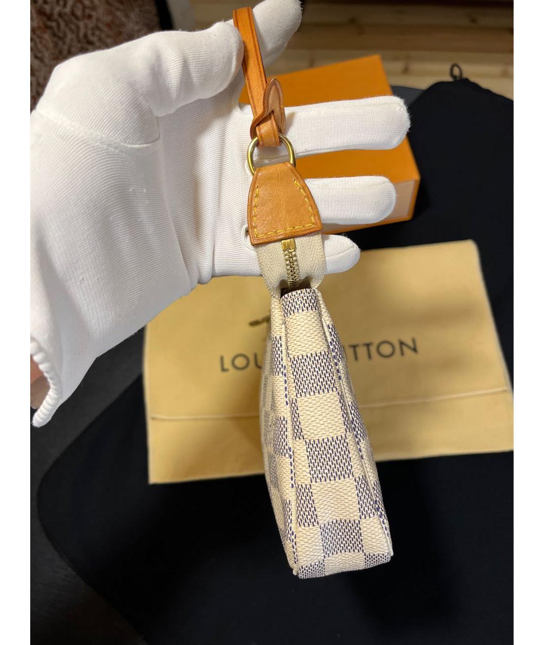 LOUIS VUITTON Кожаная сумка с короткими ручками, фото 8