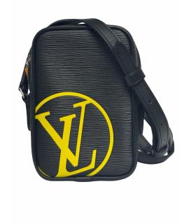 LOUIS VUITTON Сумка на плечо