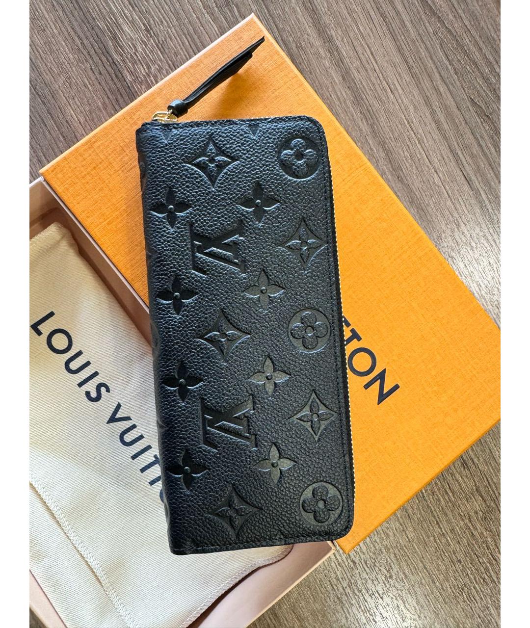 LOUIS VUITTON Черный кожаный кошелек, фото 5
