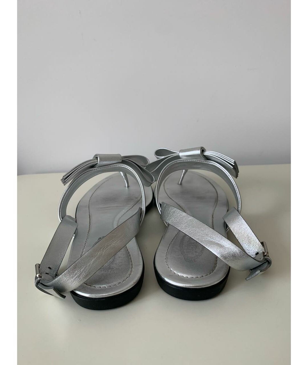 TOD'S Серебряные кожаные сандалии, фото 3