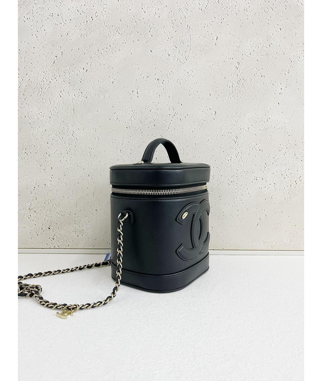 CHANEL Черная кожаная сумка с короткими ручками, фото 3