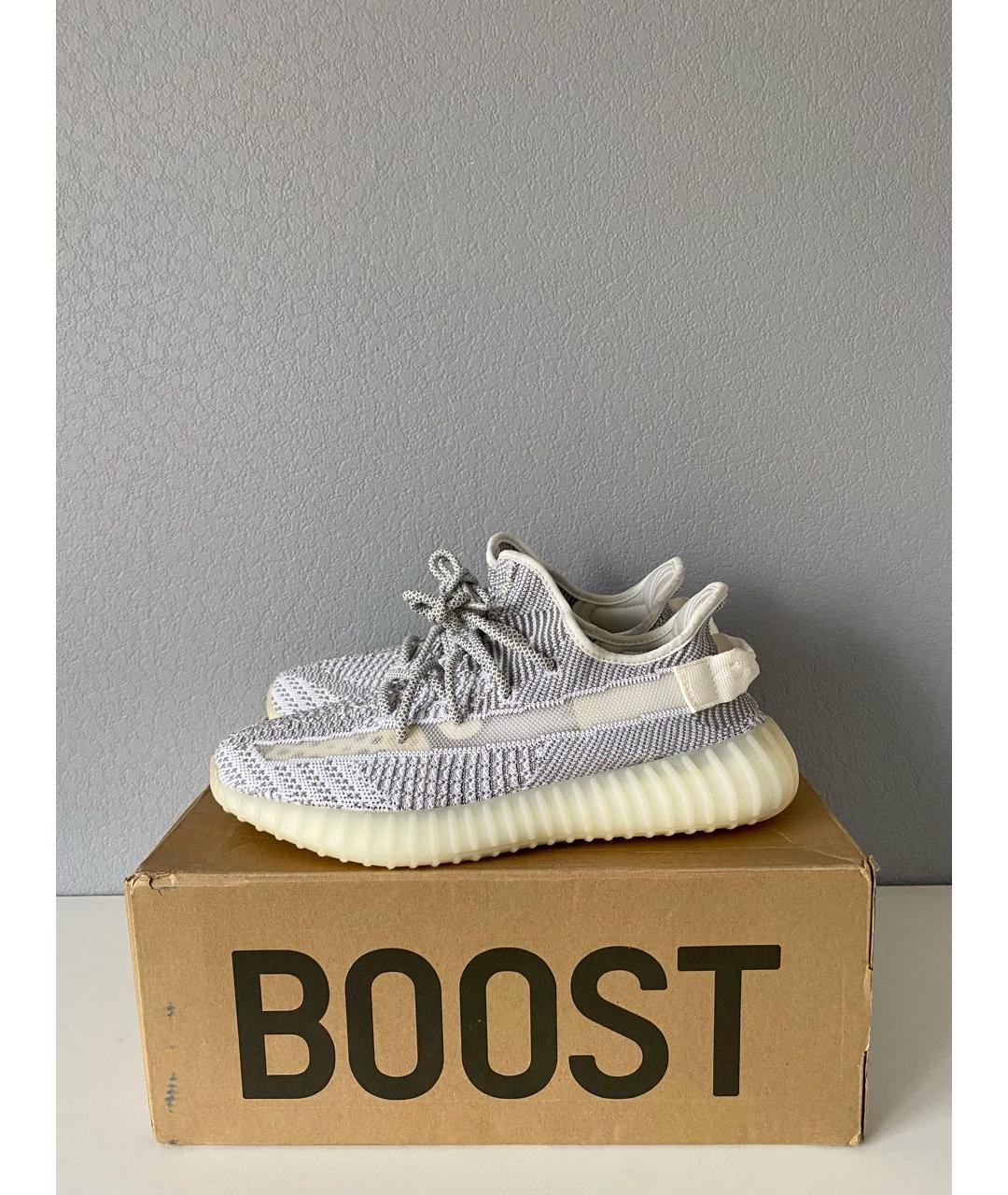 ADIDAS YEEZY Серые текстильные низкие кроссовки / кеды, фото 3