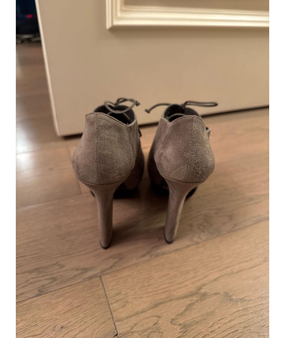 BOTTEGA VENETA Серые замшевые ботинки, фото 4